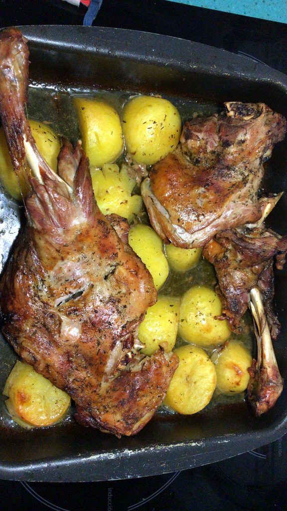 Cordero al horno con patatas