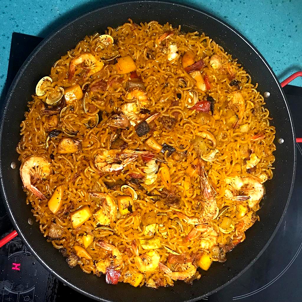 Fideuá de marisco