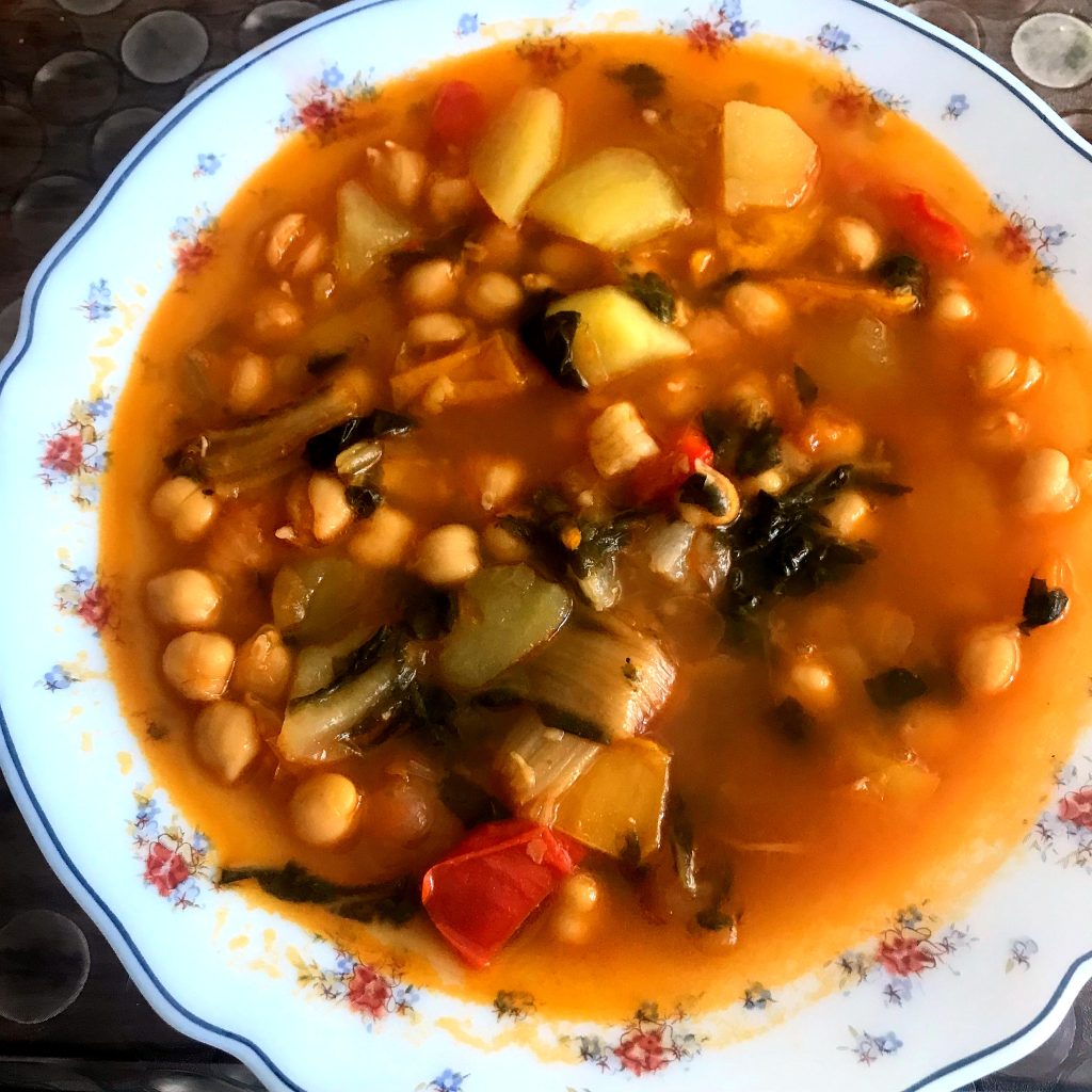 Garbanzos esparragados.