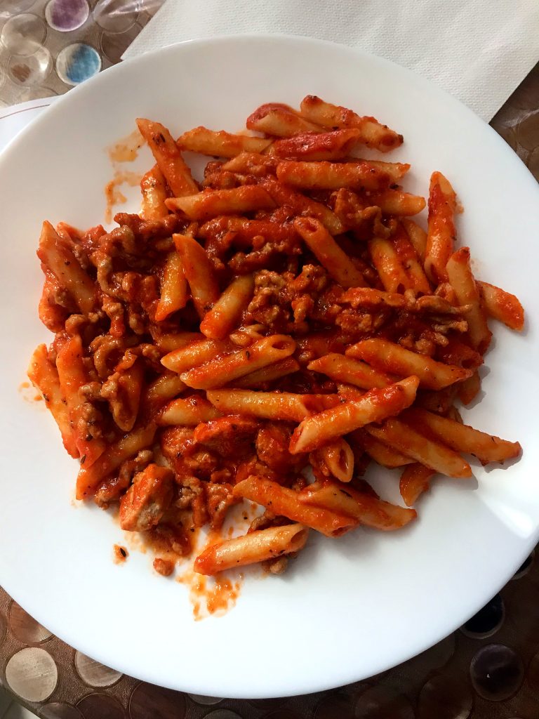 Macarrones boloñesa.