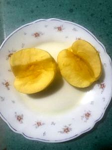 Manzana asada en el microondas