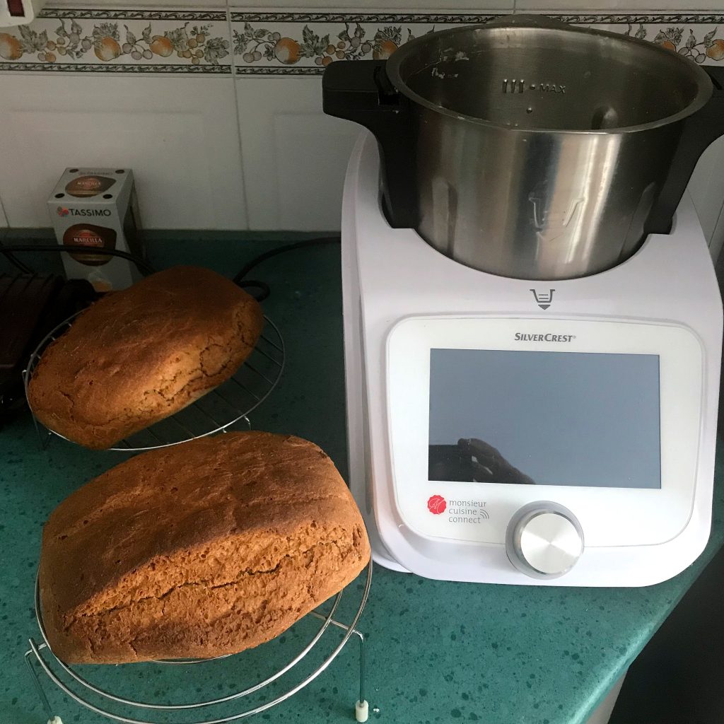 Pan de trigo y avena.