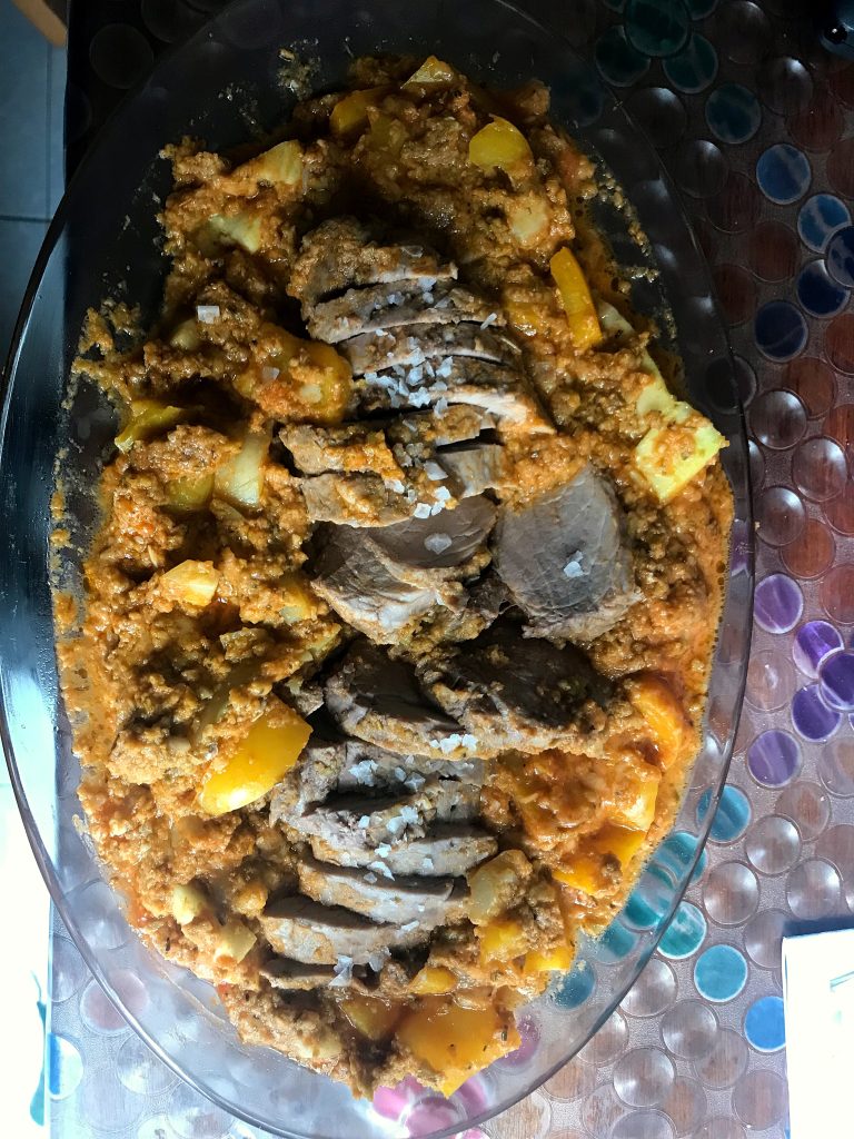Solomillo en salsa de aceitunas.
